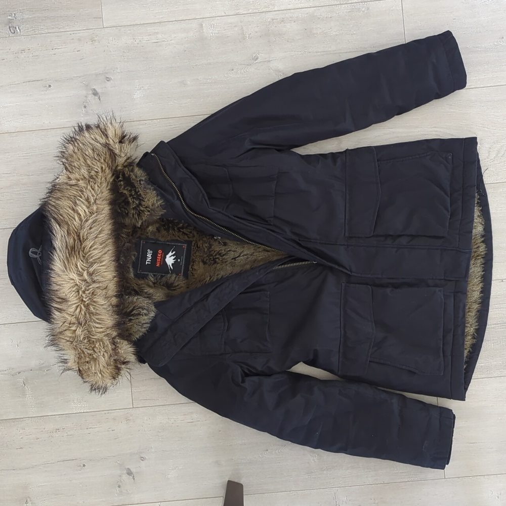 TNA Niseko Parka